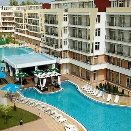 Apartment Grand Kamelia Family Friendly Hub And Pool *